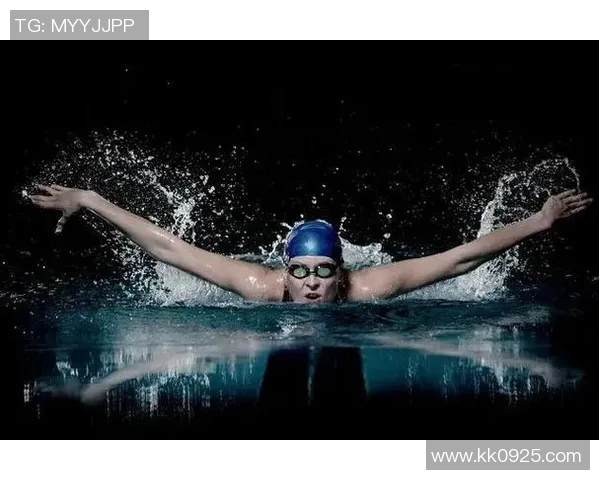 蝶泳技巧全解析 从入门到精通的核心要领与训练方法